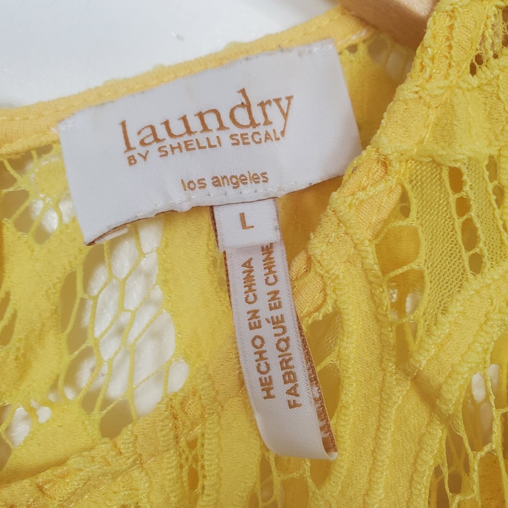 Laundry by Shelli Segal yellow tank cap sleeved blouse - Picture 4 of 4
